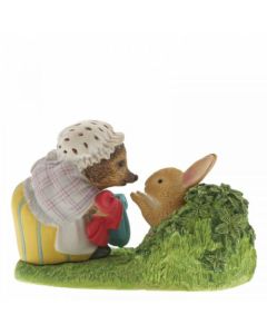Beatrix Potter Mrs Tiggy-Winkle Returning Peter's Laundered Jacket Miniature Figurine by Enesco A29863